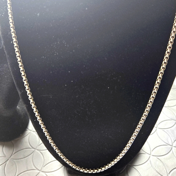 LYNX Box Chain Necklace - Stainless Steel 3.5mm - Picture 3 of 6